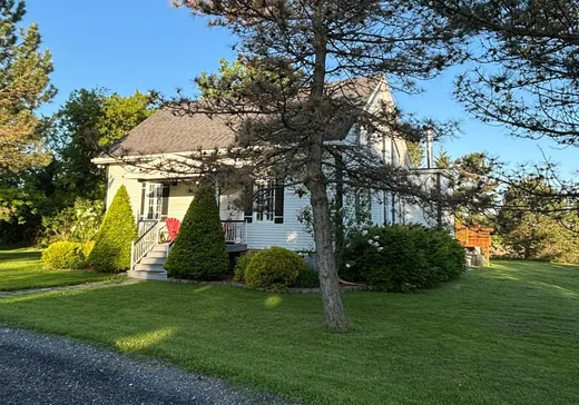Maison à vendre - 184 Rg du Haut-de-la-Rivière S., Saint-Césaire, J0L 1T0