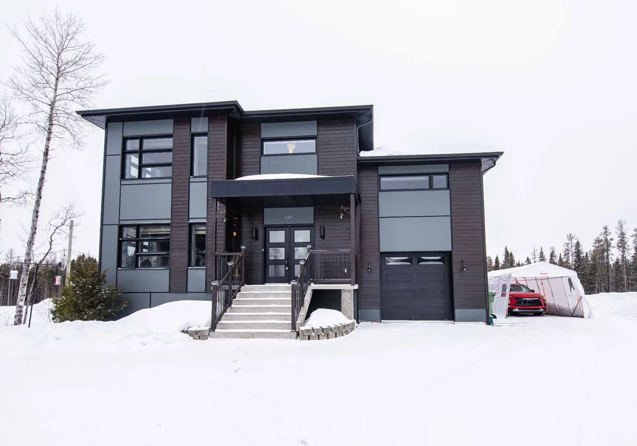 130 Rue des Cyprès — photo 1
