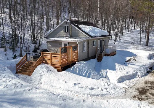 Maison à vendre - 25 Ch. du Village, St-Adolphe d'Howard, J0T 2B0