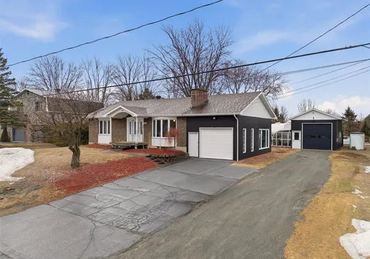 Bungalow for sale - 200 Rue du Moulin, Lefebvre, J0H2C0