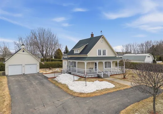 Maison à étages à vendre - 3580 Route 122, St-Cyrille-De-Wendover, J1Z0C5