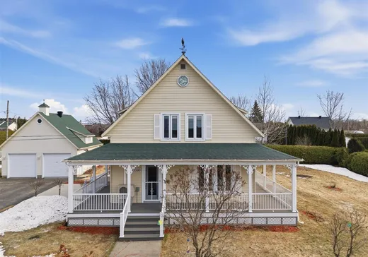 Maison à vendre - 3580 Route 122, St-Cyrille-De-Wendover, J1Z 0C5