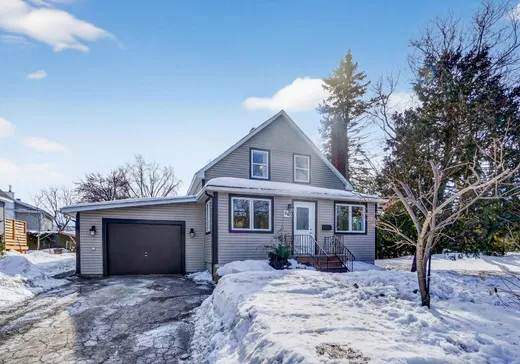 House for sale - 940 Ch. des Patriotes, Mont-Saint-Hilaire, J3H 2A8