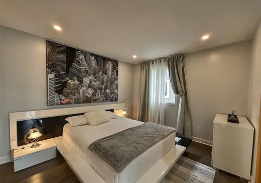 Condo for sale - 2390 Boul. René-Laennec, App. 202, Laval (Vimont), H7M 6B2