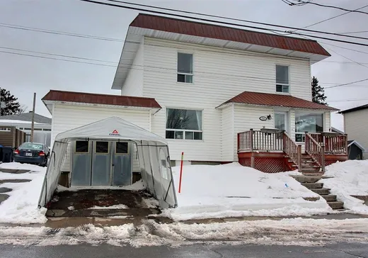 Maison à étages à vendre - 754 Rue St-Onésime, Lévis, G6V5Z7