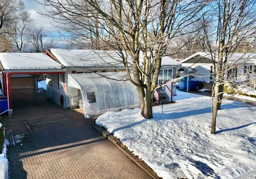 Bungalow for sale - 9 Rue Lucien-Paquette, Blainville, J7C1J3