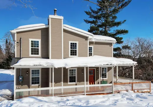 Two or more stories for sale - 8 Ch. Church, Notre-Dame-de-la-Merci, J0T1A0