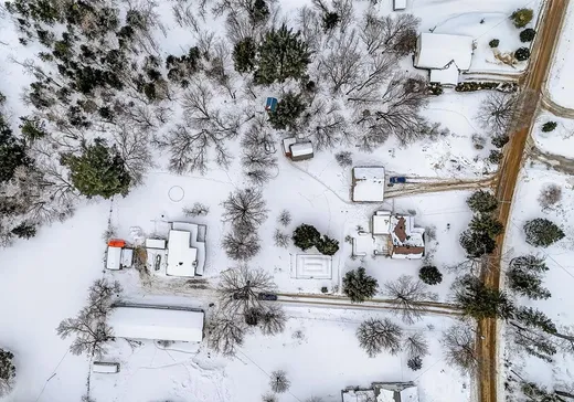 House for sale - 8 Ch. Church, Notre-Dame-de-la-Merci, J0T 1A0