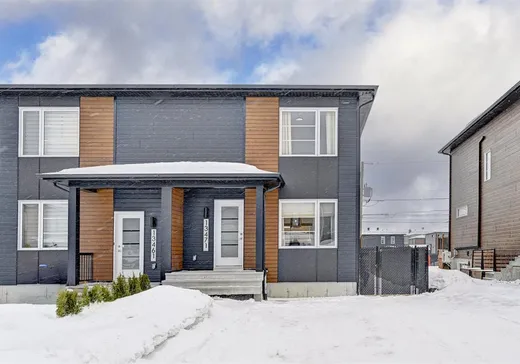 Maison à vendre - 13471 Rue de Capella, Saint-Emile, G3E 0K8