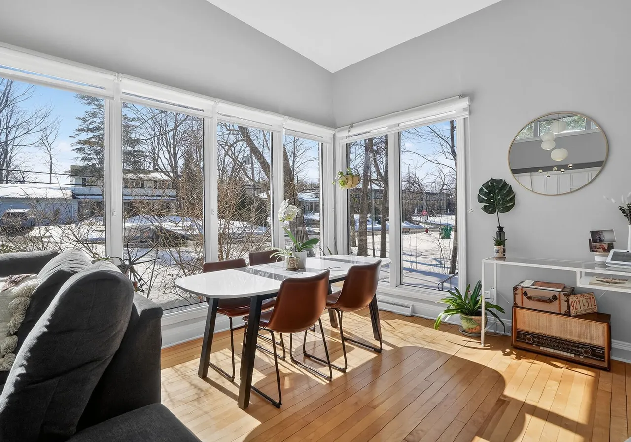 213 Rue Sherbrooke — photo 3