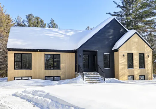 Maison à vendre - 255 Rue de l'Accueil, Saint-Colomban, J5K 0R5