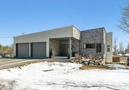 Maison à vendre - 752 Ch. Viens, Magog, J1X 5N2