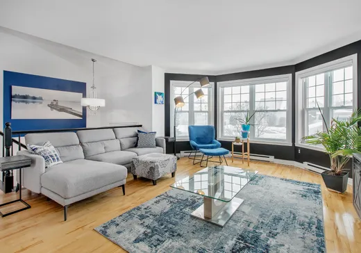 House for sale - 17260-17262 Rue du Grand-Prix, Sainte-Thérèse, J7J 2M4