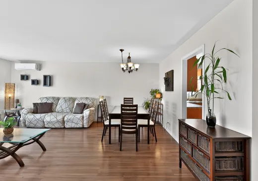 Condo à vendre - 2110 Boul. des Pins, Sainte-Marthe-sur-le-Lac, J0N 1P0