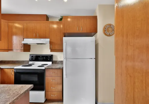 Condo à vendre - 2110 Boul. des Pins, Sainte-Marthe-sur-le-Lac, J0N 1P0