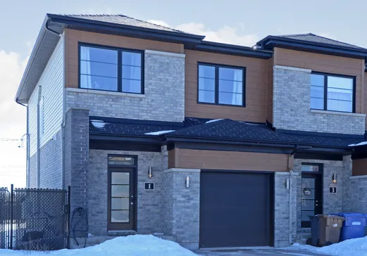 House for sale - 1 Rue Marie-Ange-Numainville, Saint-Anicet, J0S 1B0