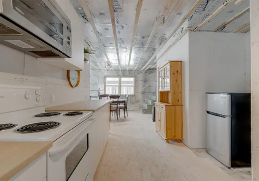 House for sale - 871 Rue Principale, Lac-aux-Sables, G0X 1M0