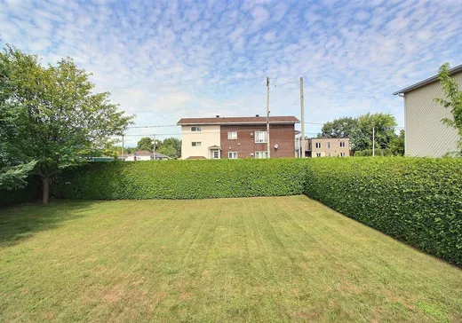 Maison à vendre - 1057 Rue St-Adélard, Drummondville, J2B 2G3