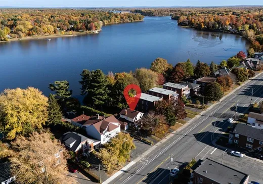 Two or more stories for sale - 942 Boul. Mercure, Drummondville, J2B3K4