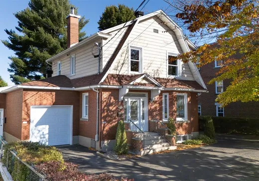 House for sale - 942 Boul. Mercure, Drummondville, J2B 3K4