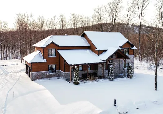 Maison à vendre - 115 Ch. du Hameau, Asbestos, J0A 1L0