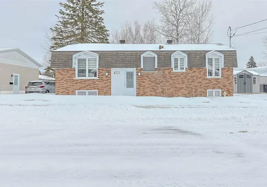 Maison à vendre - 4352 Rue Bertrand, Shawinigan, G9N 6M5