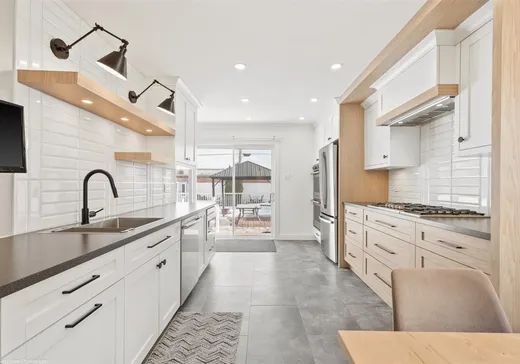 House for sale - 907 Av. Suzanne, Laval (Pont-Viau), H7C 2H9