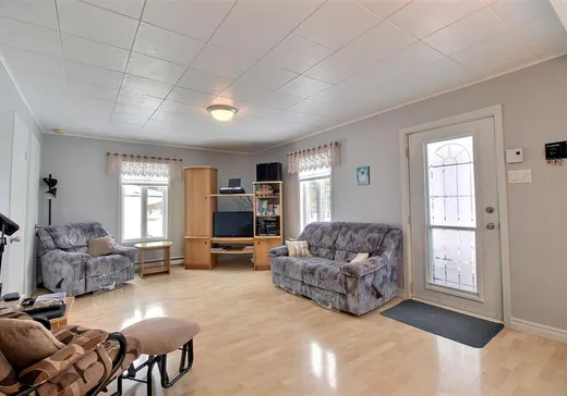 House for sale - 21 Rue des Pins O., Témiscouata-sur-le-Lac, G0L 2B0