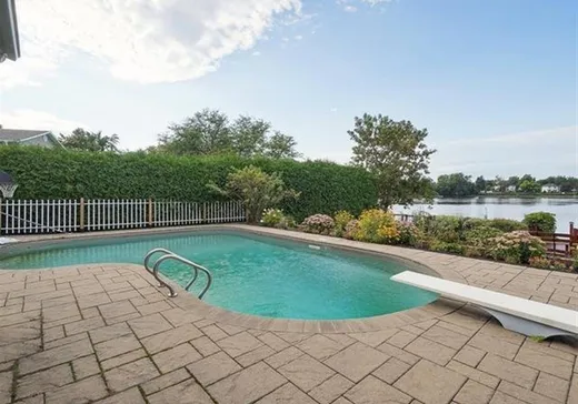 Maison à vendre - 15215 Place Bellerive, Montréal (Pierrefonds-Roxborro), H9H 1A1