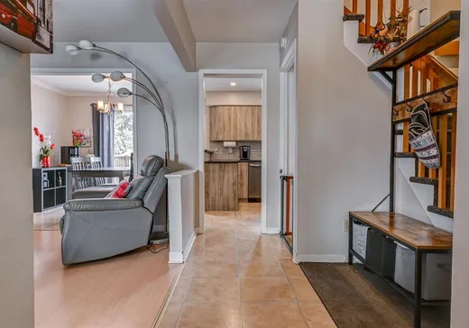 Maison à vendre - 6606 Rue des Cygnes, Laval (Sainte-Rose), H7L 4M3