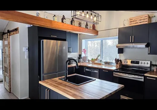 Maison à vendre - 6 Mtée Cyr, Saint-Colomban, J5K 2B8