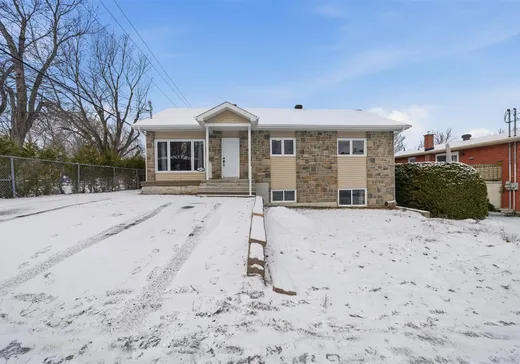 Bungalow à vendre - 1083-1085 Rue Genest, Sherbrooke, J1K2A2