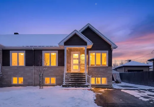 Maison à vendre - 2840 Rue Du Gouverneur, Drummondville, J2B 0S4