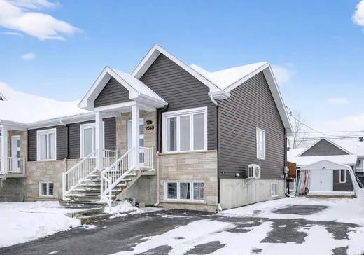 Maison à vendre - 2840 Rue Du Gouverneur, Drummondville, J2B 0S4