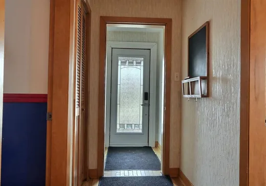 Maison à vendre - 104 2e Avenue, Windsor, J1S 1Z6