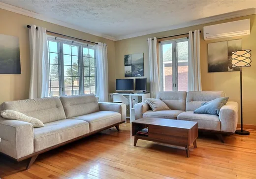 Maison à vendre - 104 2e Avenue, Windsor, J1S 1Z6