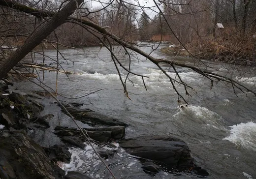 Maison à vendre - 5-7 Rue Riverside, Stanstead, J0B 3E2