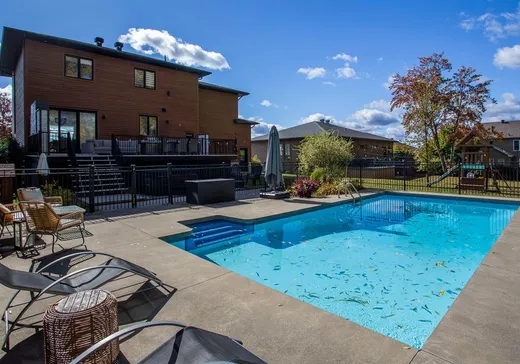 Maison à vendre - 907 Rue de la Salamandre, Magog, J1X 0H7