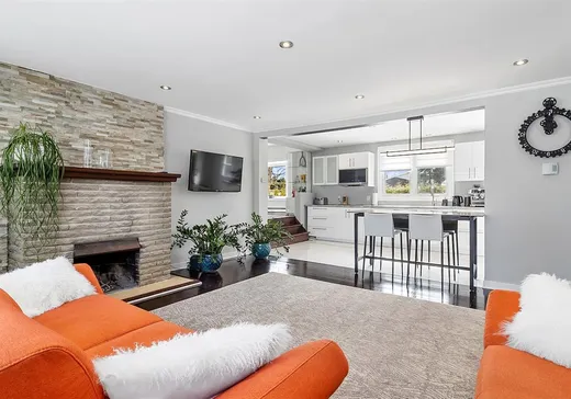 Maison à vendre - 1344 Rue Lafontaine, Laval (Sainte-Dorothee), H7Y 1N1