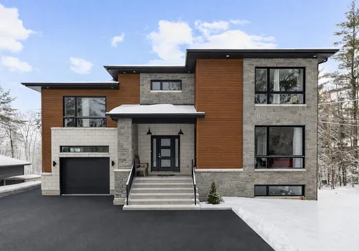 Maison à étages à vendre - 17 Ch. Éléonore-Potvin, L'Ange-Gardien, J8L0X3