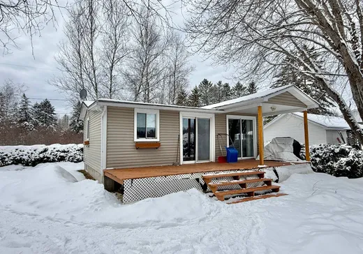 Two or more stories for sale - 2784 Ch. Julienne, Weedon, J0B3J0