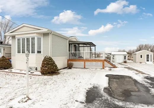 Maison mobile à vendre - 4 Av. Bruno, Saint-Cyprien-de-Napierville, J0J1L0