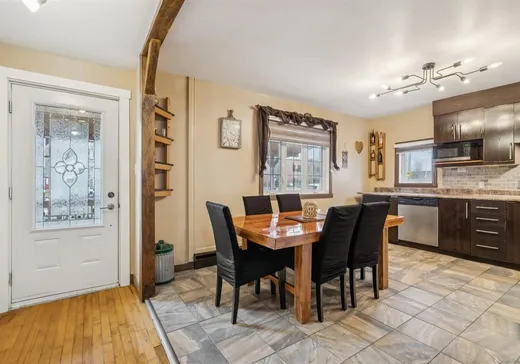 Maison à vendre - 27 Rue York, Godmanchester, J0S 1H0