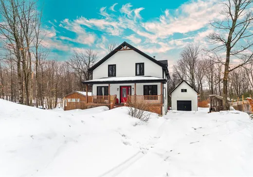 Maison à vendre - 32 Ch. des Indiens, Brownsburg-Chatham, J8G 2M4