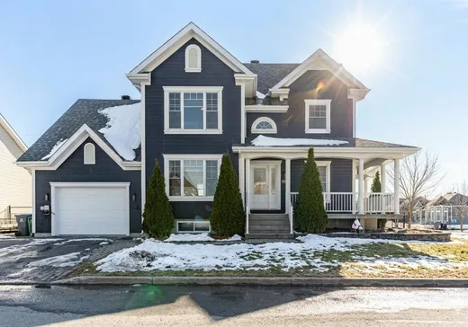 Two or more stories for sale - 50 Rue Des Merisiers, Saint-Rémi, J0L2L0