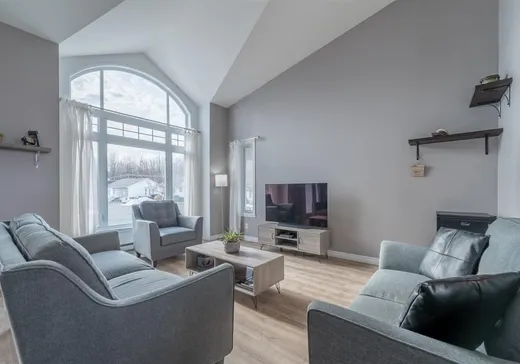 House for sale - 198 Rue Éric, Drummondville, J2A 2H3