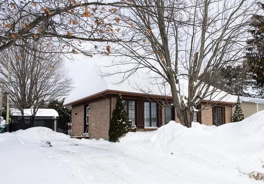 Maison à vendre - 1534 Rue de Calcutta, Val-Belair, G3K 1P5