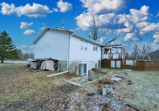 House for sale - 1000 Ch. des Bouleaux, Saint-Lucien, J0C 1N0