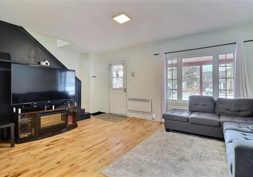 Maison à vendre - 228 Rue Main, Dudswell, J0B 1G0