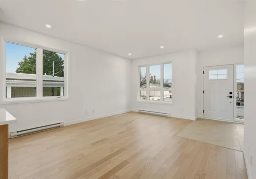 House for sale - 846 Rue St-Pierre, Massueville, J0G 1K0